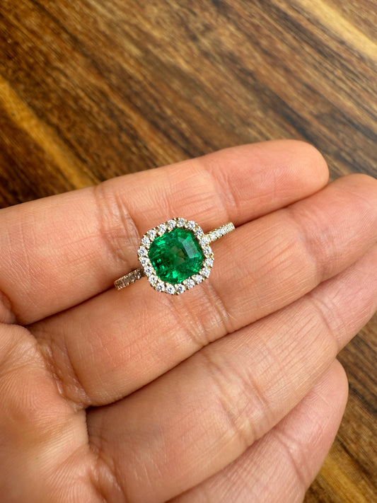 Emerald ring